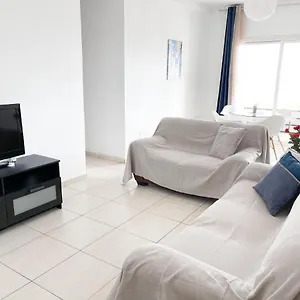 Capella, Larnaca